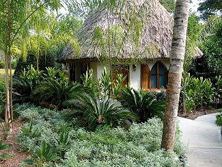 chaa-creek-cottage-exterior